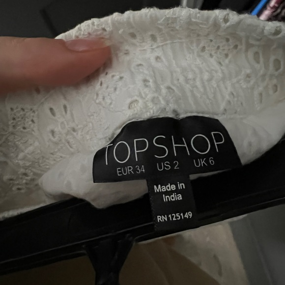 White lace mini skirt from top shop - Picture 2 of 2